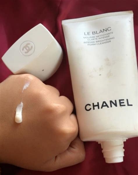 chanel brightening cleanser review